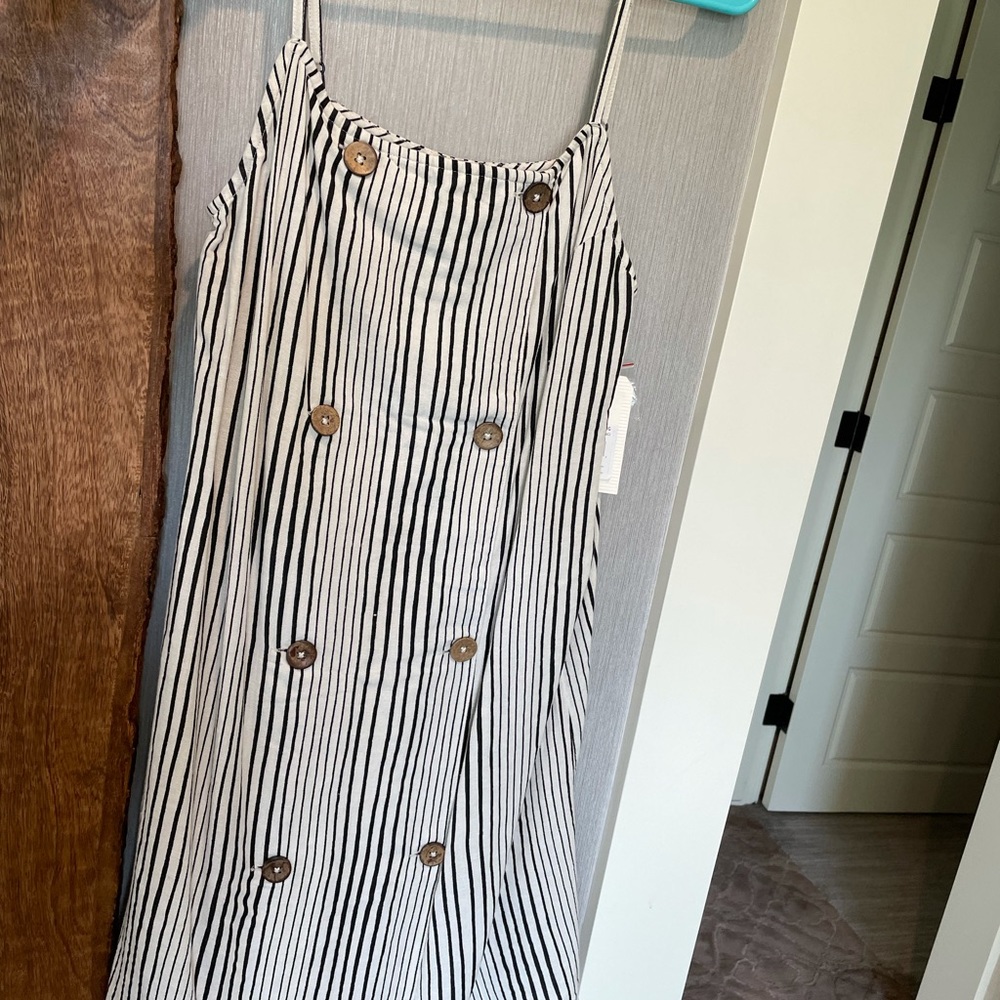 Women’s billabong dress